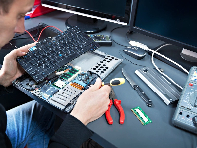 Nhu cầu sửa máy tính tại Yên Phong ngày càng tăng cao