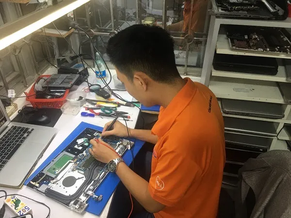 Máy tính Hoàng Hà cam kết sử dụng linh kiện chính hãng, báo giá rõ ràng
